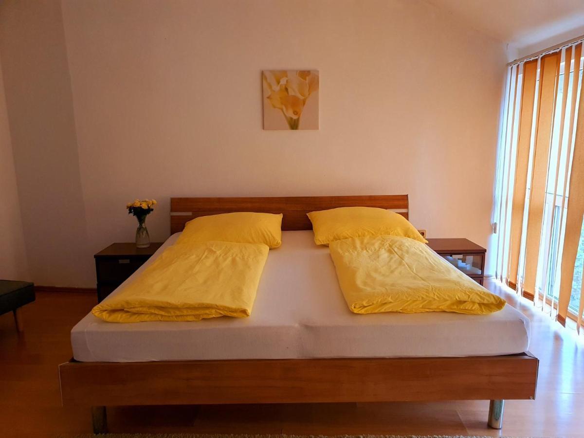 Apartman U Slunecnice Husinetz Exterior photo