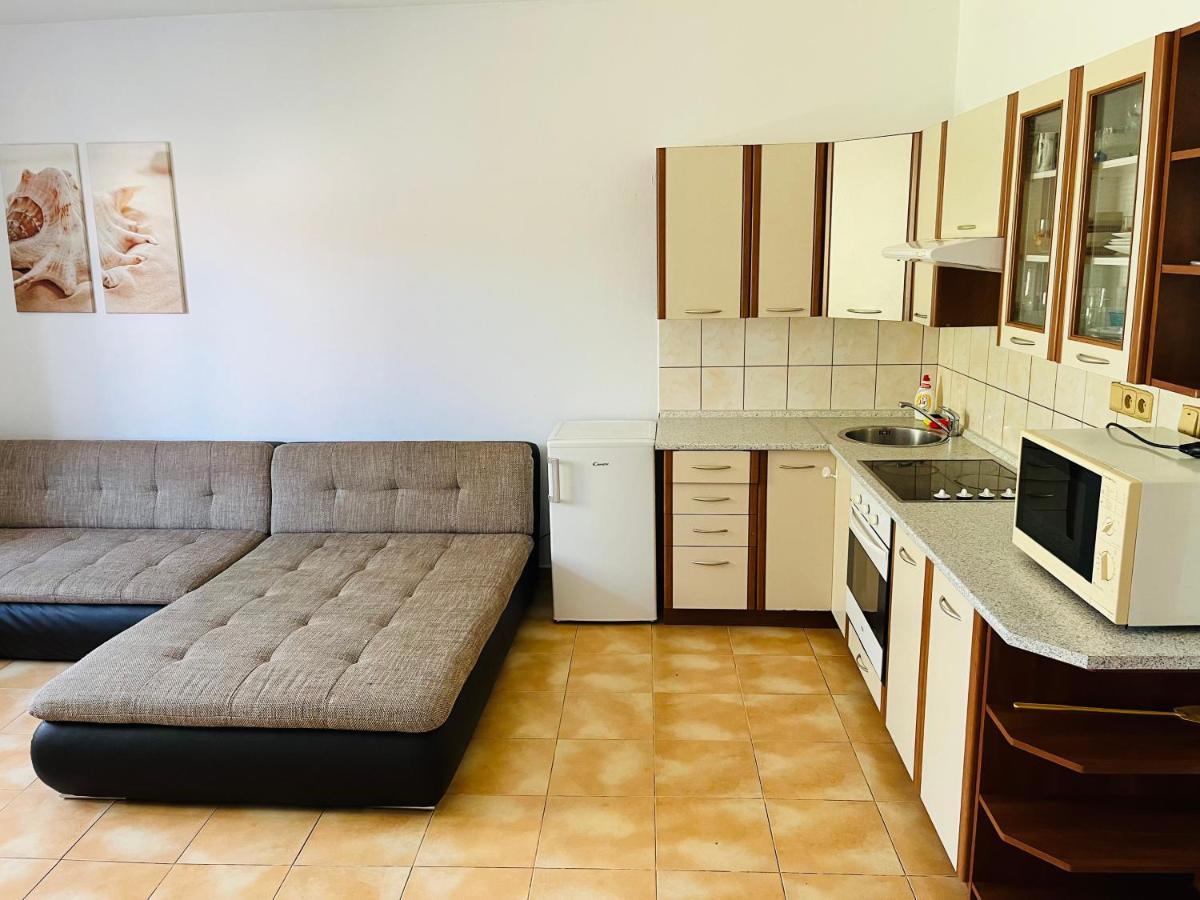 Apartman U Slunecnice Husinetz Exterior photo