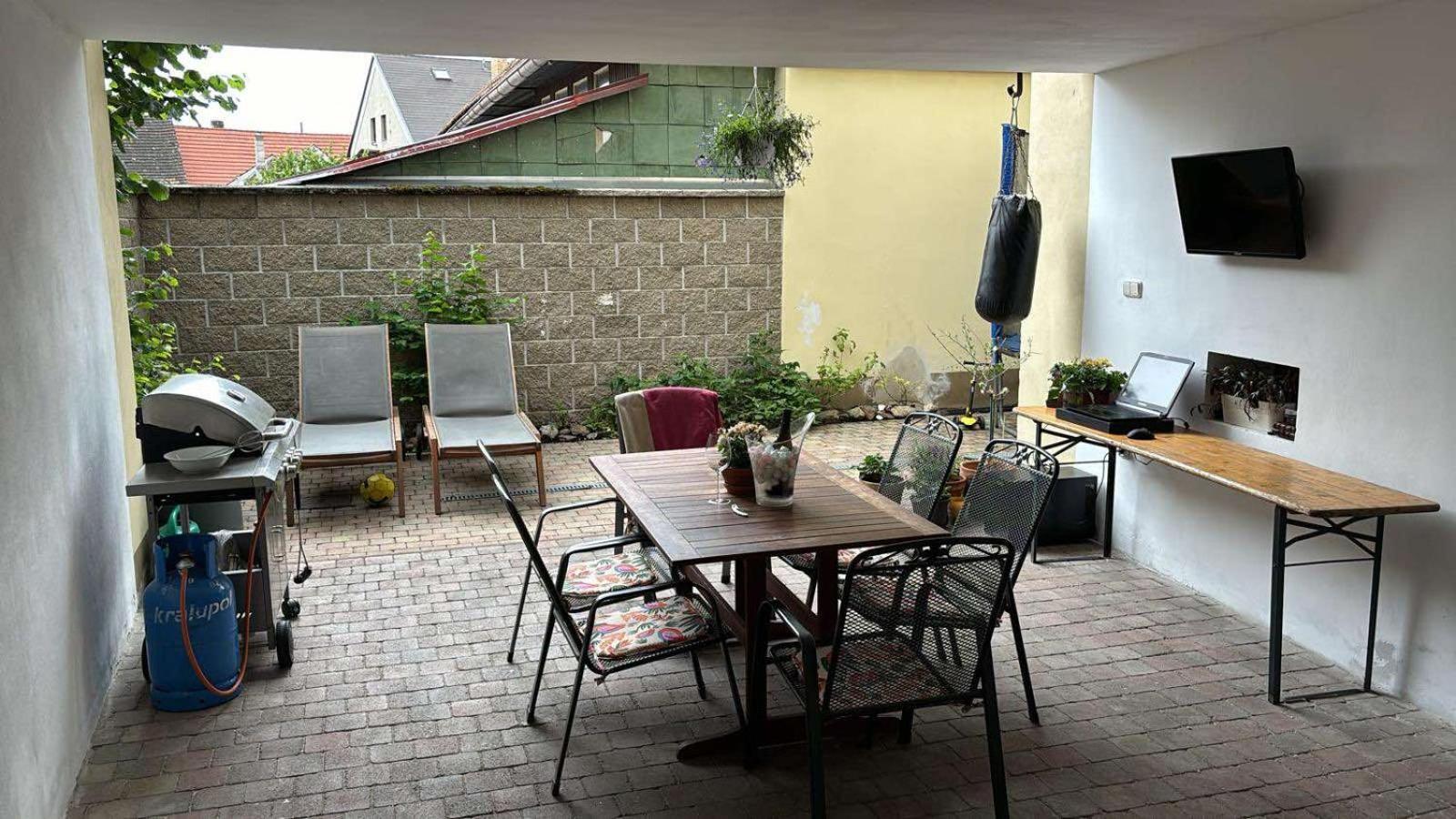 Apartman U Slunecnice Husinetz Exterior photo